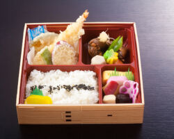 京の鯖煮弁当 1,520円(税込)