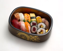 盛り合わせ 1,860円(税込)