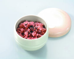 赤飯 450円(税込)